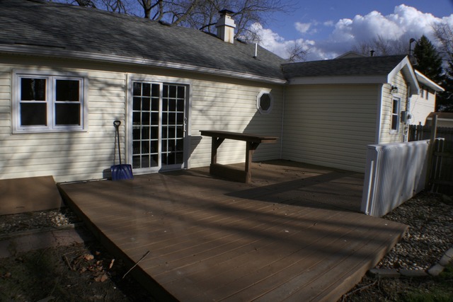 933 Wisconsin Road New Lenox, IL 60451 - Photo 6 of 16 a view of an outdoor space