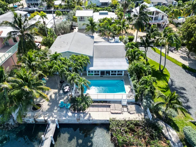 $1,799,000 | 11260 6th Avenue Gulf, Marathon, FL 33050