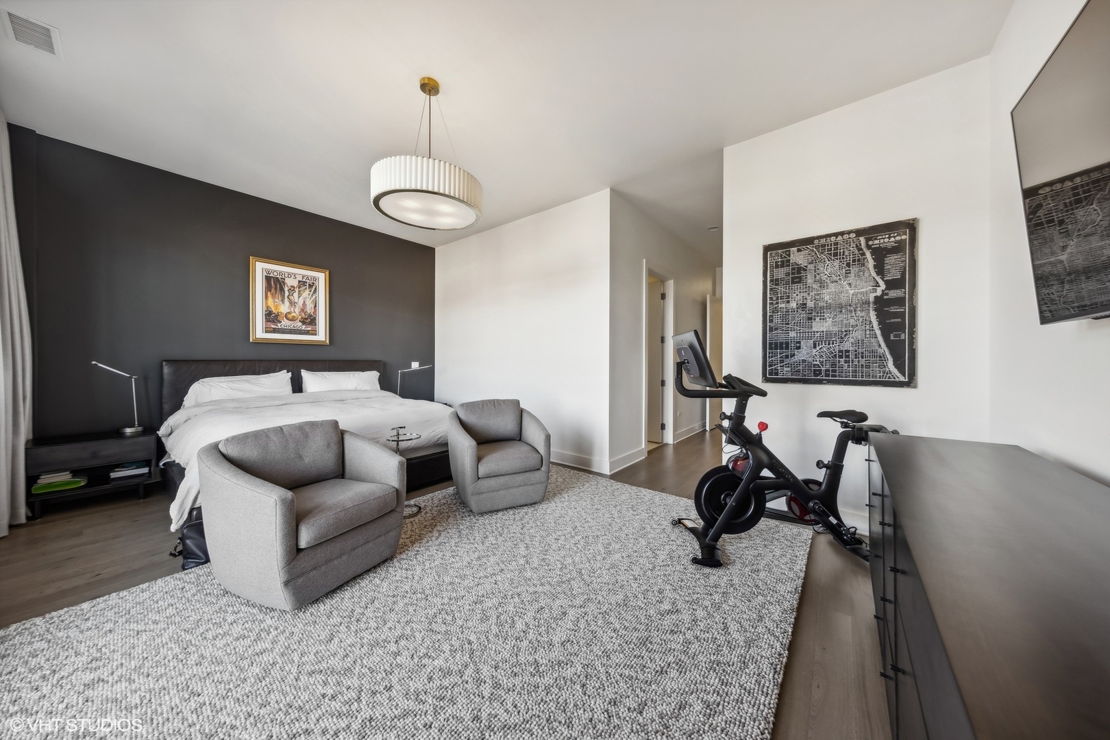 1128 West Adams Street, Unit 4E Chicago, IL 60607 - Photo 12 of 21 a bedroom with furniture and a couch