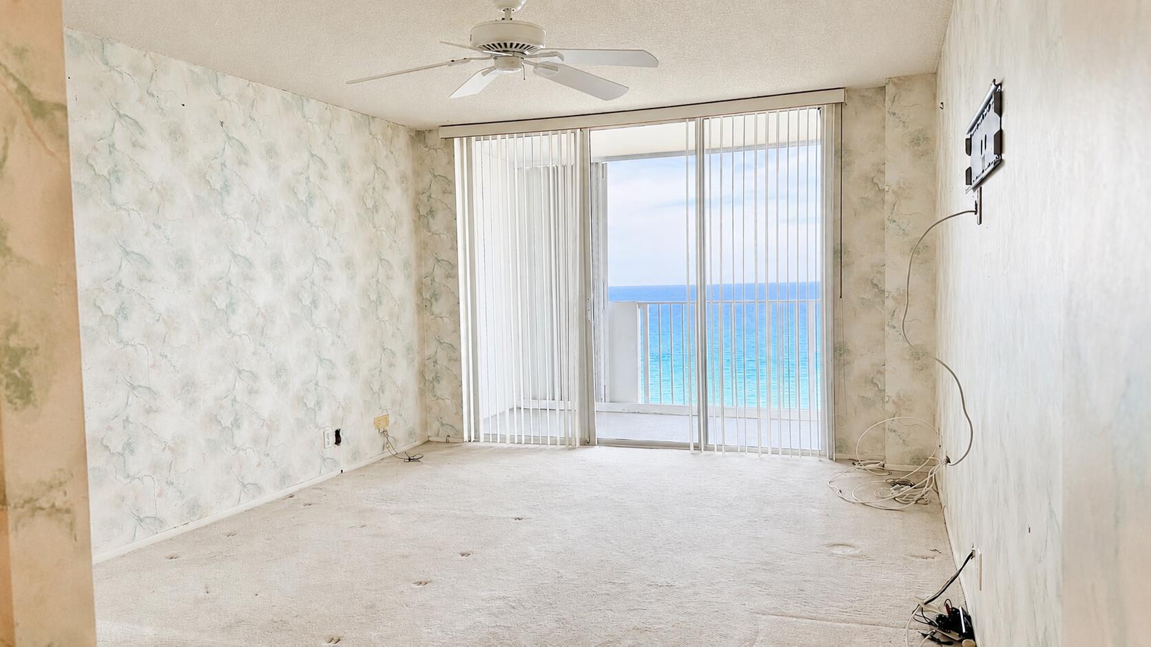 3000 South Ocean Boulevard, Unit 1404 Boca Raton, FL 33432 - Photo 11 of 45 Primary Bedroom