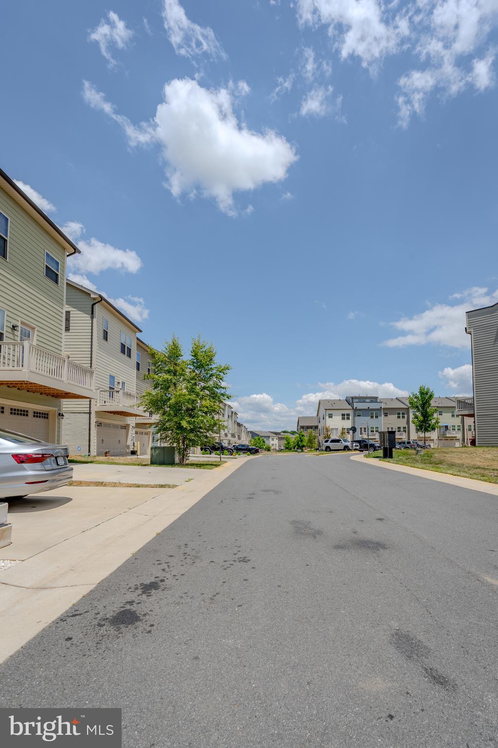 18191 Red Mulberry Road Dumfries, VA 22026 - Photo 17 of 42 a view of a street with big building