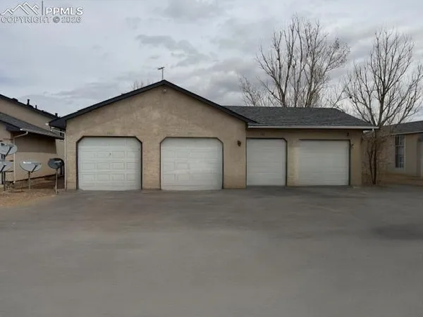 $750,000 | 715-721 East Laporte Drive, Pueblo, CO 81007