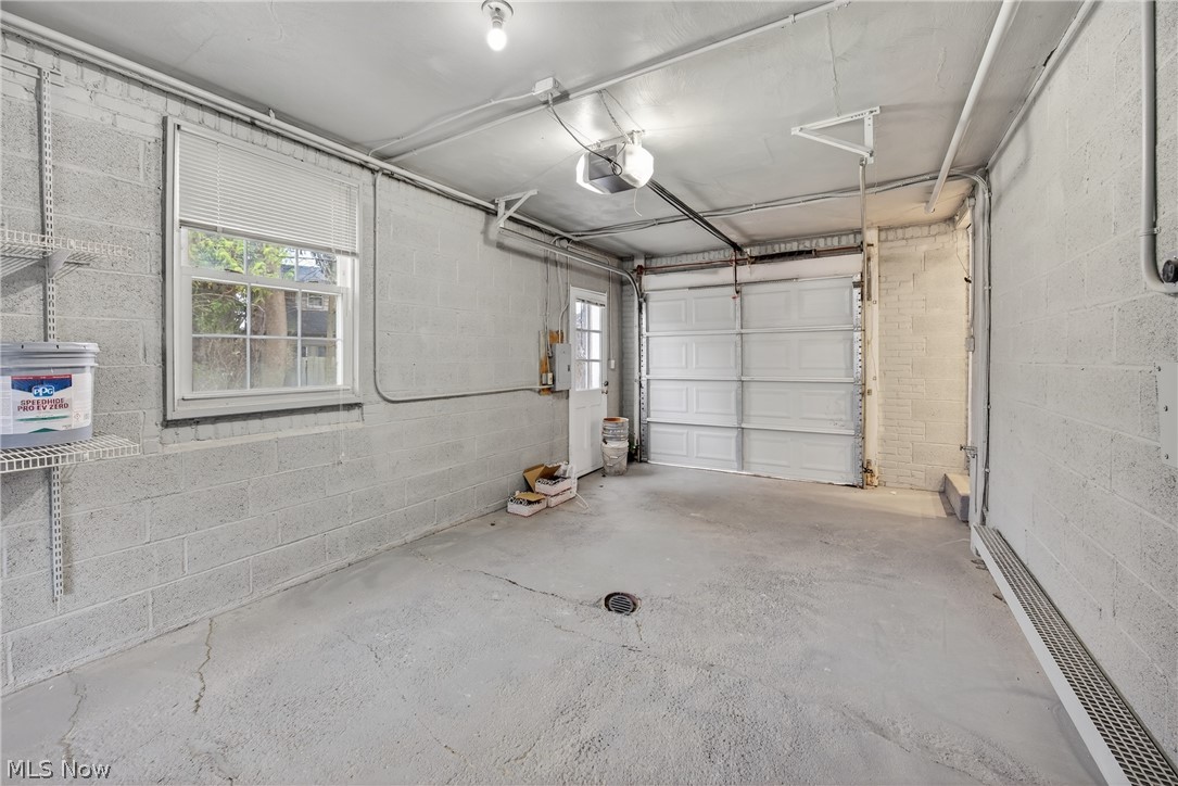 20945 Halworth Road Shaker Heights, OH 44122 - Photo 43 of 50 The Garage
