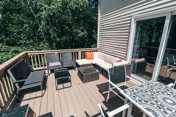 $875,000 | 8 Evergreen Road, Freeport, ME 04032