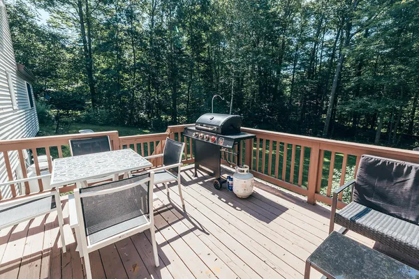 $875,000 | 8 Evergreen Road, Freeport, ME 04032