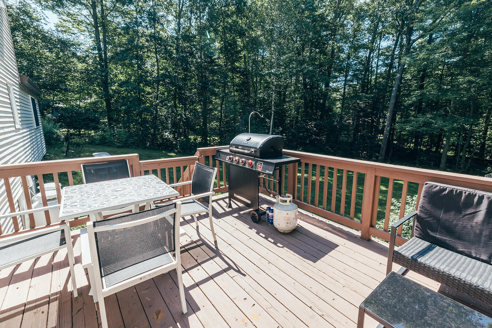 8 Evergreen Road Freeport, ME 04032 - Photo 46 of 87 Deck Off Living Room 1st Floor (4)