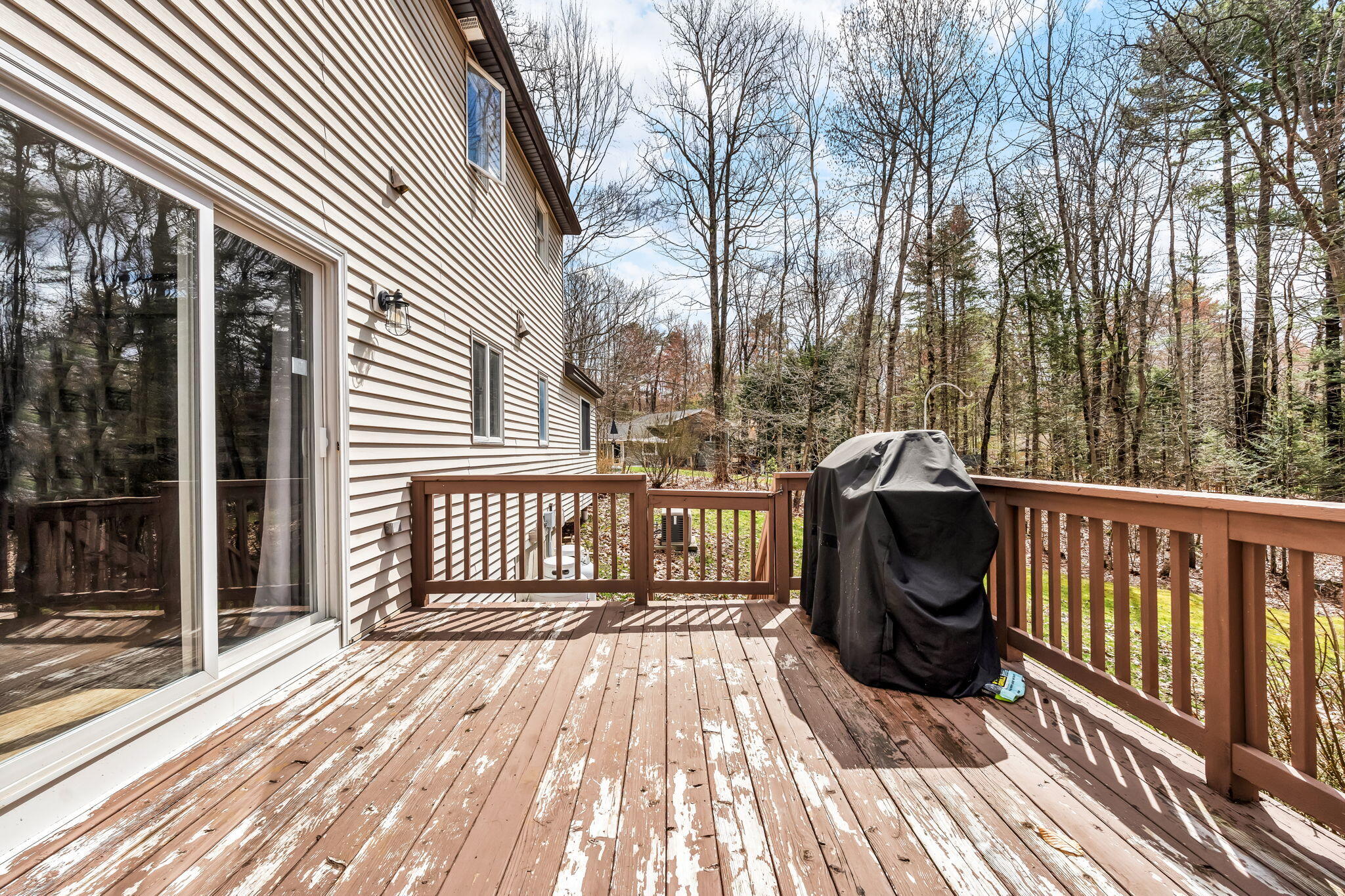 8 Evergreen Road Freeport, ME 04032 - Photo 49 of 87 Deck Off Living Room 1st Floor (7)