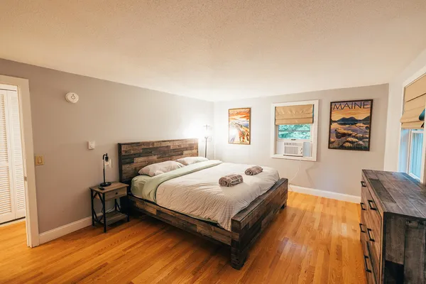 $875,000 | 8 Evergreen Road, Freeport, ME 04032