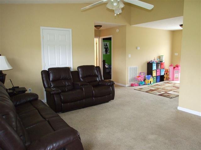 6276 Hiawatha Road Morristown, TN 37814 - Photo 4 of 12 561514-6