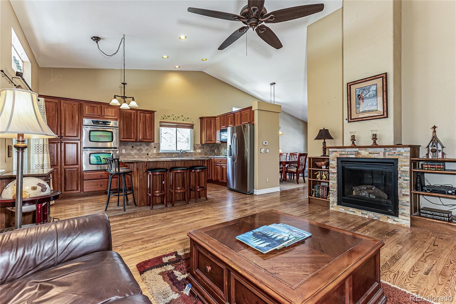 9478 Wolfe Place Highlands Ranch, CO 80129 - Photo 10 of 25 Gallery Image 10