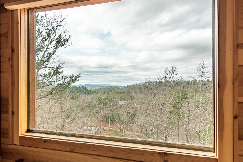 110 Sawtooth Rdg Road Murphy, NC 28906 - Photo 30 of 37 a view of sky from window