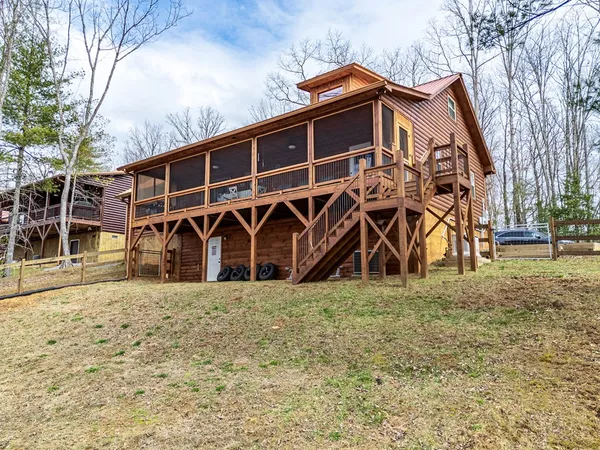 $399,900 | 110 Sawtooth Rdg Road, Murphy, NC 28906