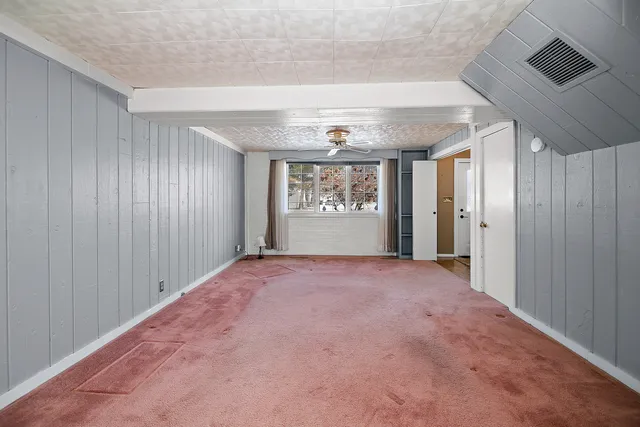 $230,000 | 401 Greeley Street, Aroma Park, IL 60910