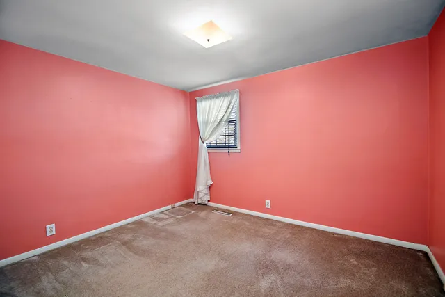 $230,000 | 401 Greeley Street, Aroma Park, IL 60910