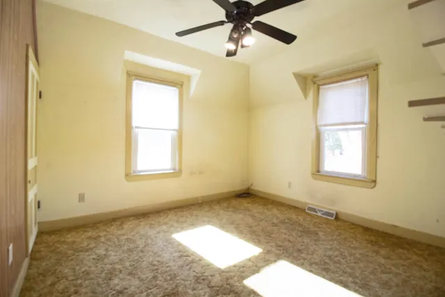 $235,000 | 357 West Monroe Street, Spring Green, WI 53588