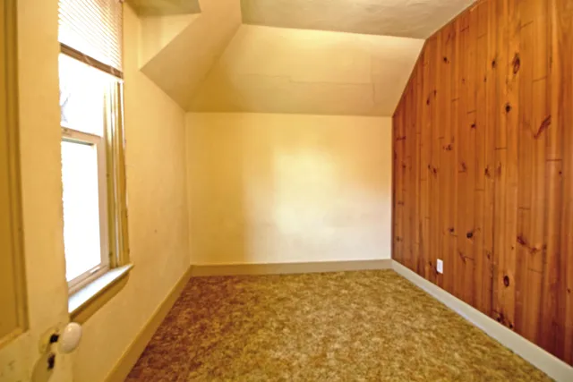 $235,000 | 357 West Monroe Street, Spring Green, WI 53588