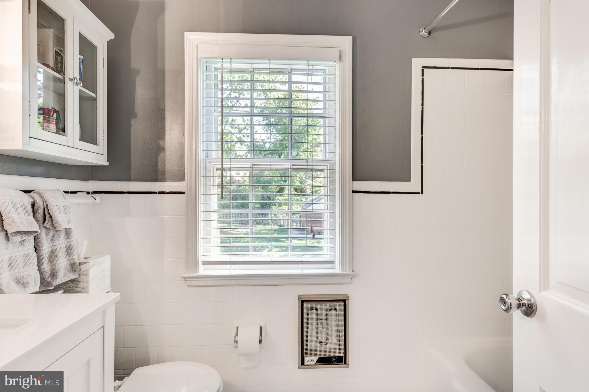 5429 Springlake Way Baltimore, MD 21212 - Photo 28 of 58