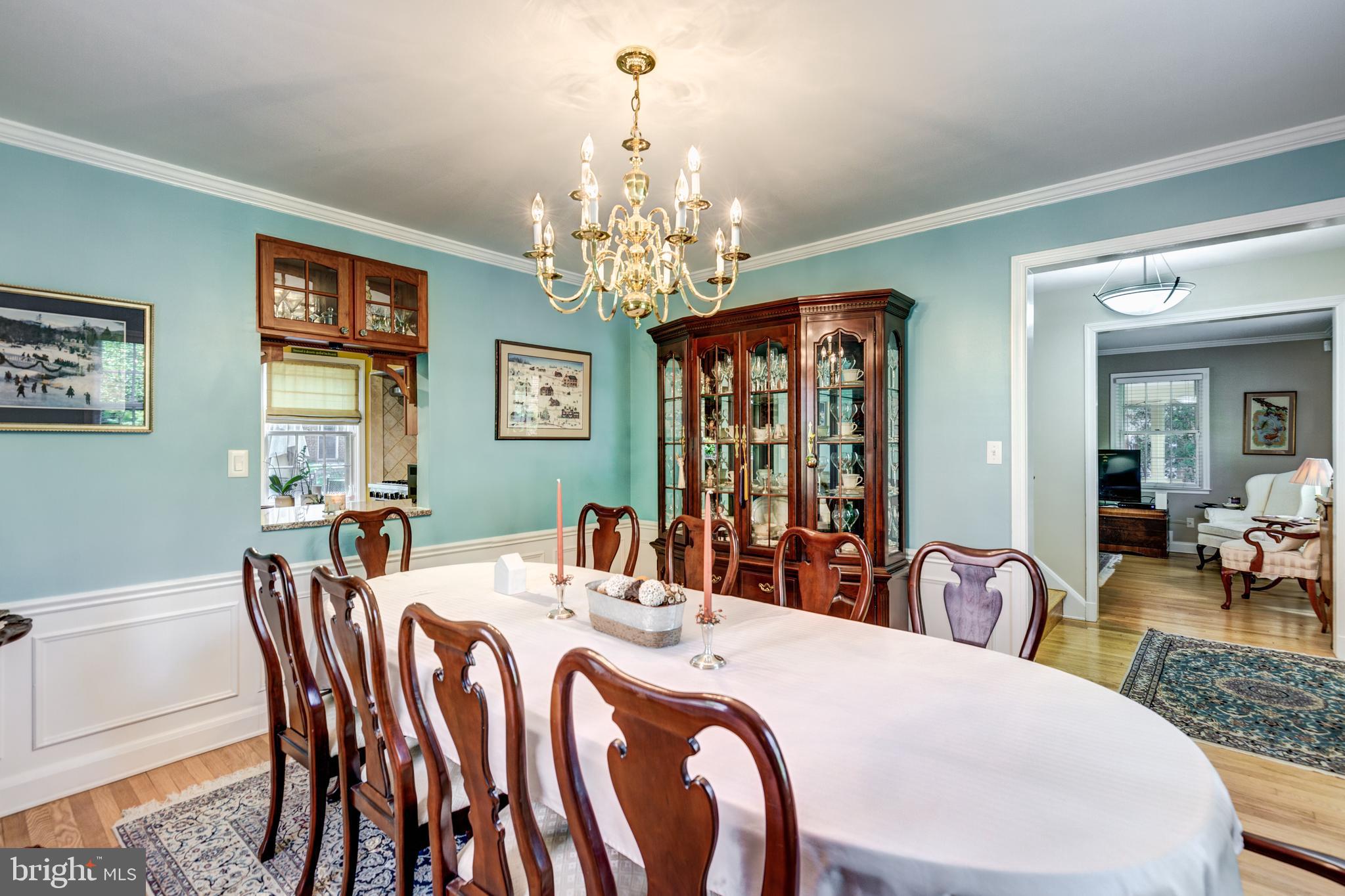 5429 Springlake Way Baltimore, MD 21212 - Photo 3 of 58