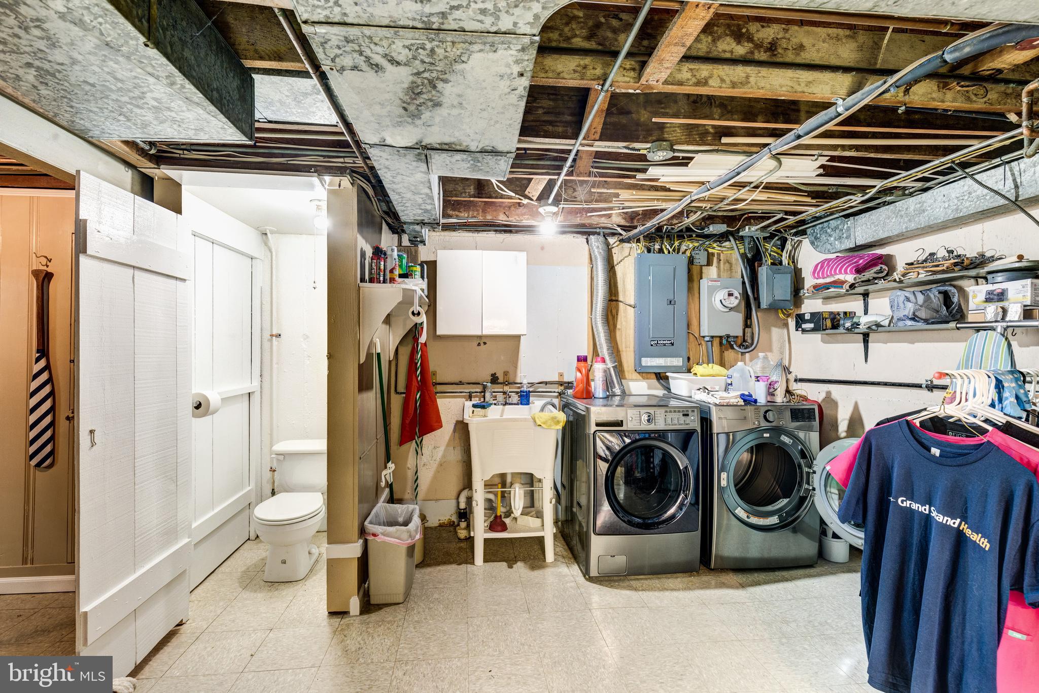 5429 Springlake Way Baltimore, MD 21212 - Photo 34 of 58