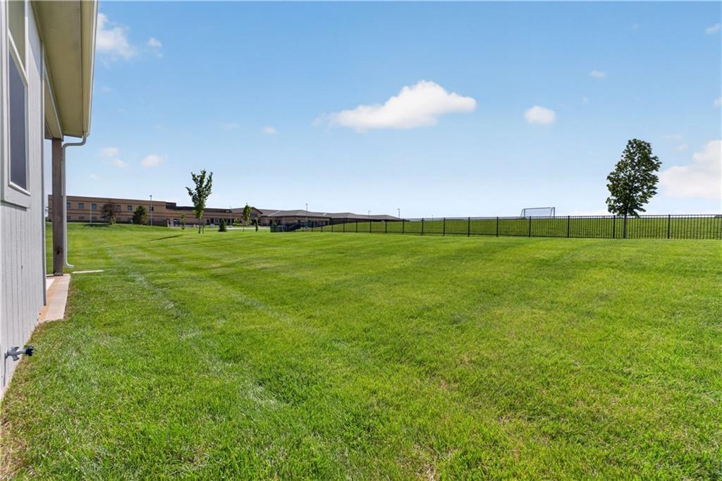 18702 Theden Street Spring Hill, KS 66083 - Photo 58 of 69