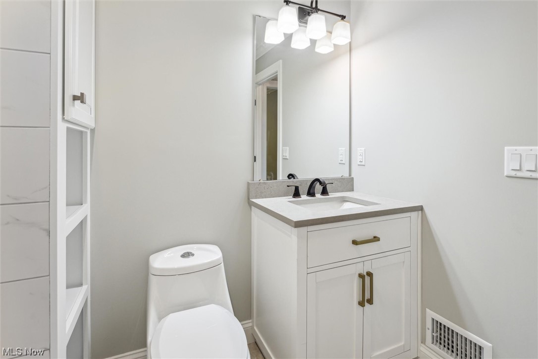 11626 Ridge Road North Royalton, OH 44133 - Photo 19 of 35