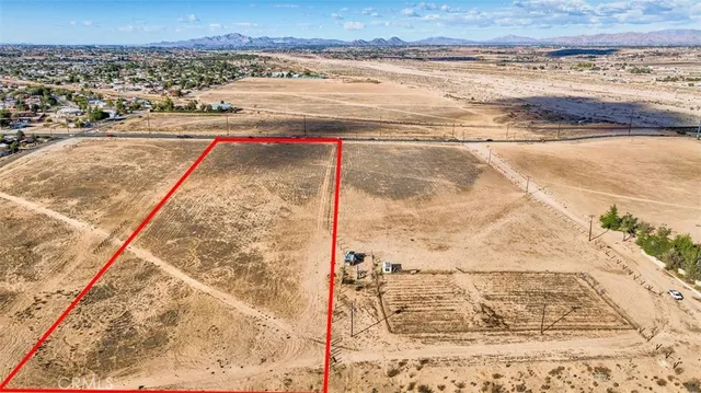 $450,000 | 0 Rock Springs Road, Apple Valley, CA 92308