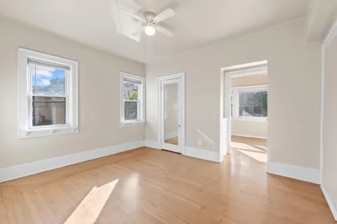 $2,100 | 1115 East Knapp Street, Unit 2, Milwaukee, WI 53202