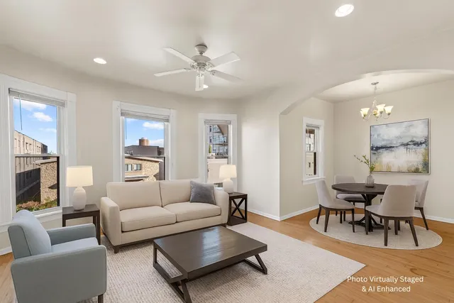 $2,100 | 1115 East Knapp Street, Unit 2, Milwaukee, WI 53202