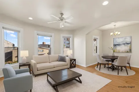 $2,100 | 1115 East Knapp Street, Unit 2, Milwaukee, WI 53202