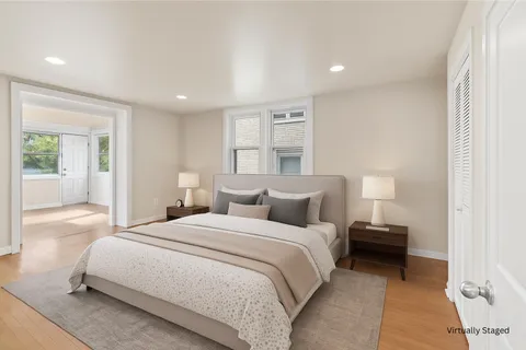 $2,100 | 1115 East Knapp Street, Unit 2, Milwaukee, WI 53202