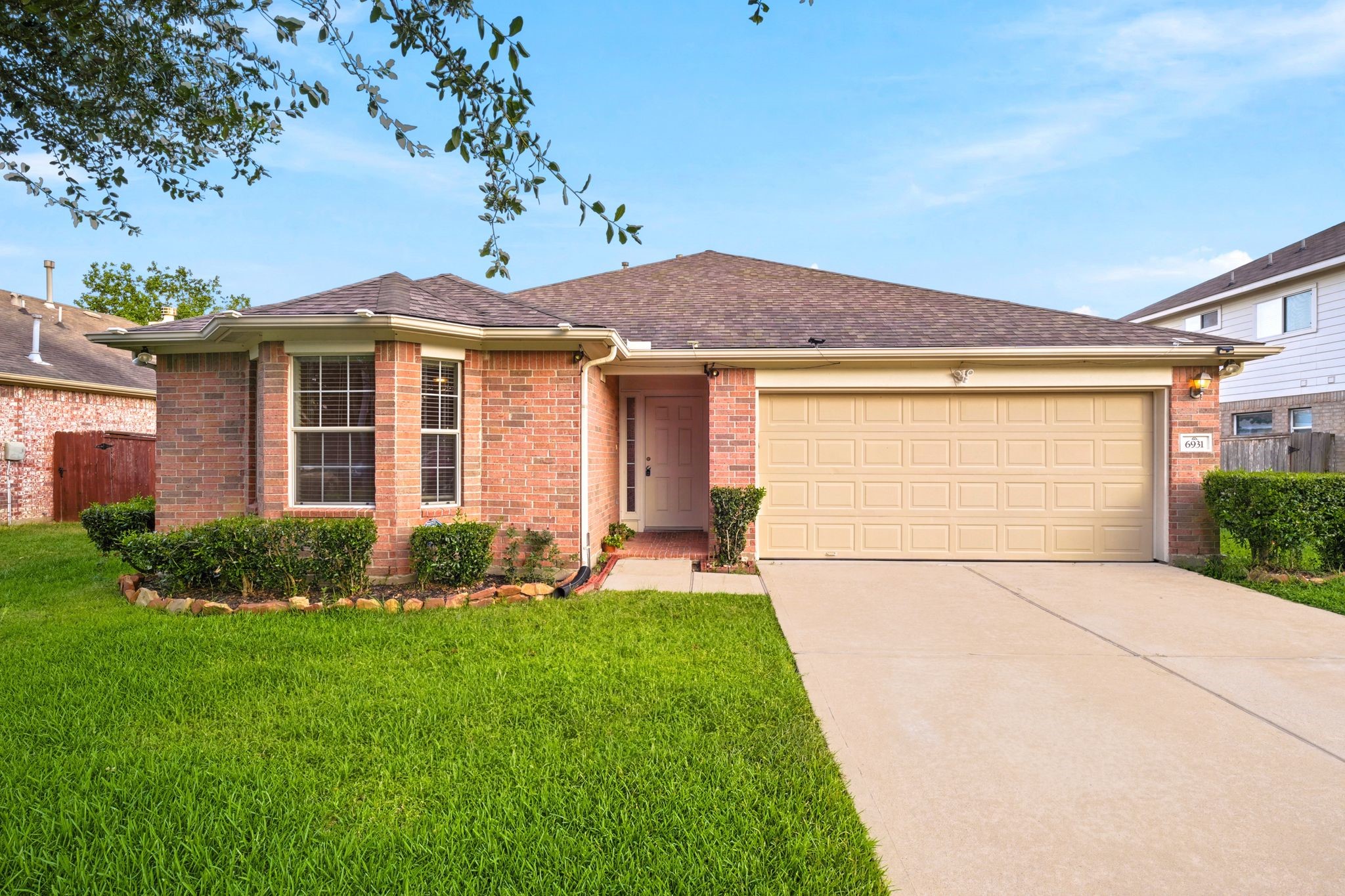 6931 Hamilton Falls Lane Spring, TX 77379 - Photo 1 of 36