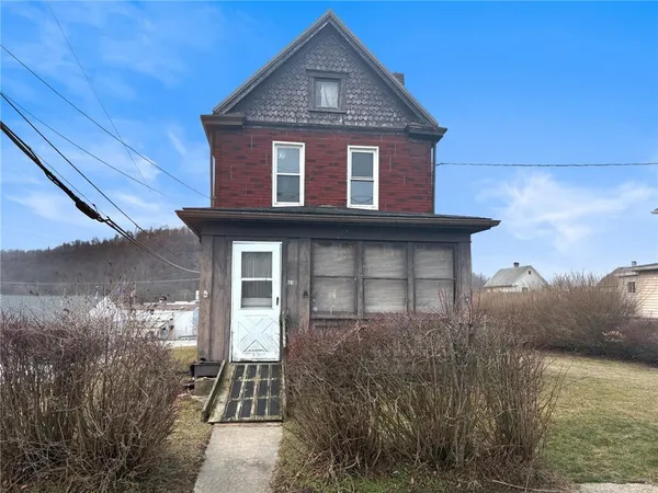 $45,000 | 901 Broadway Avenue, East Butler, PA 16029