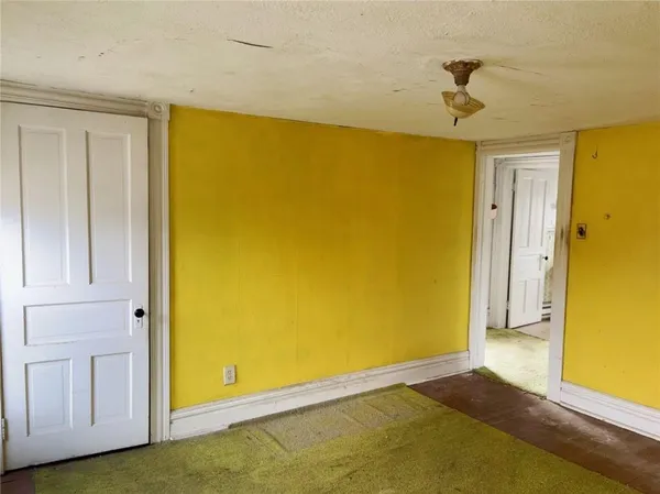$45,000 | 901 Broadway Avenue, East Butler, PA 16029