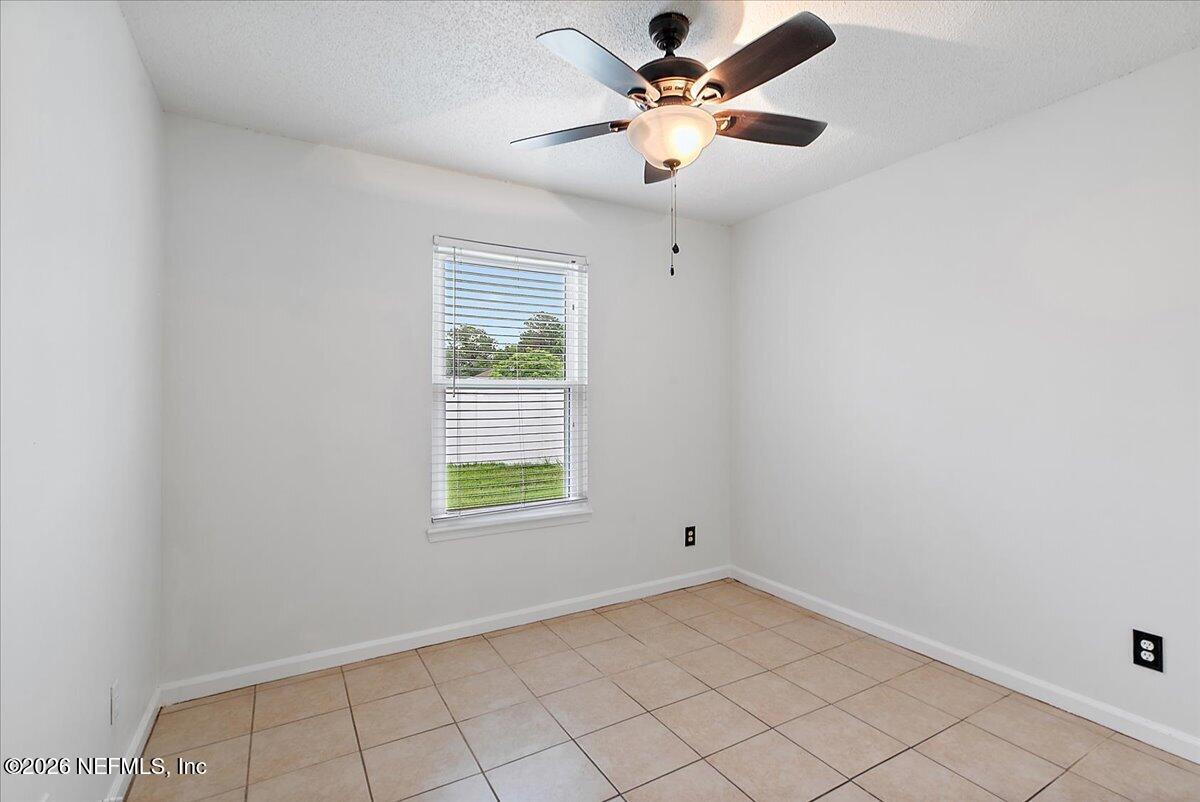 8461 Ivey Road Jacksonville, FL 32216 - Photo 13 of 20 13-Bedroom