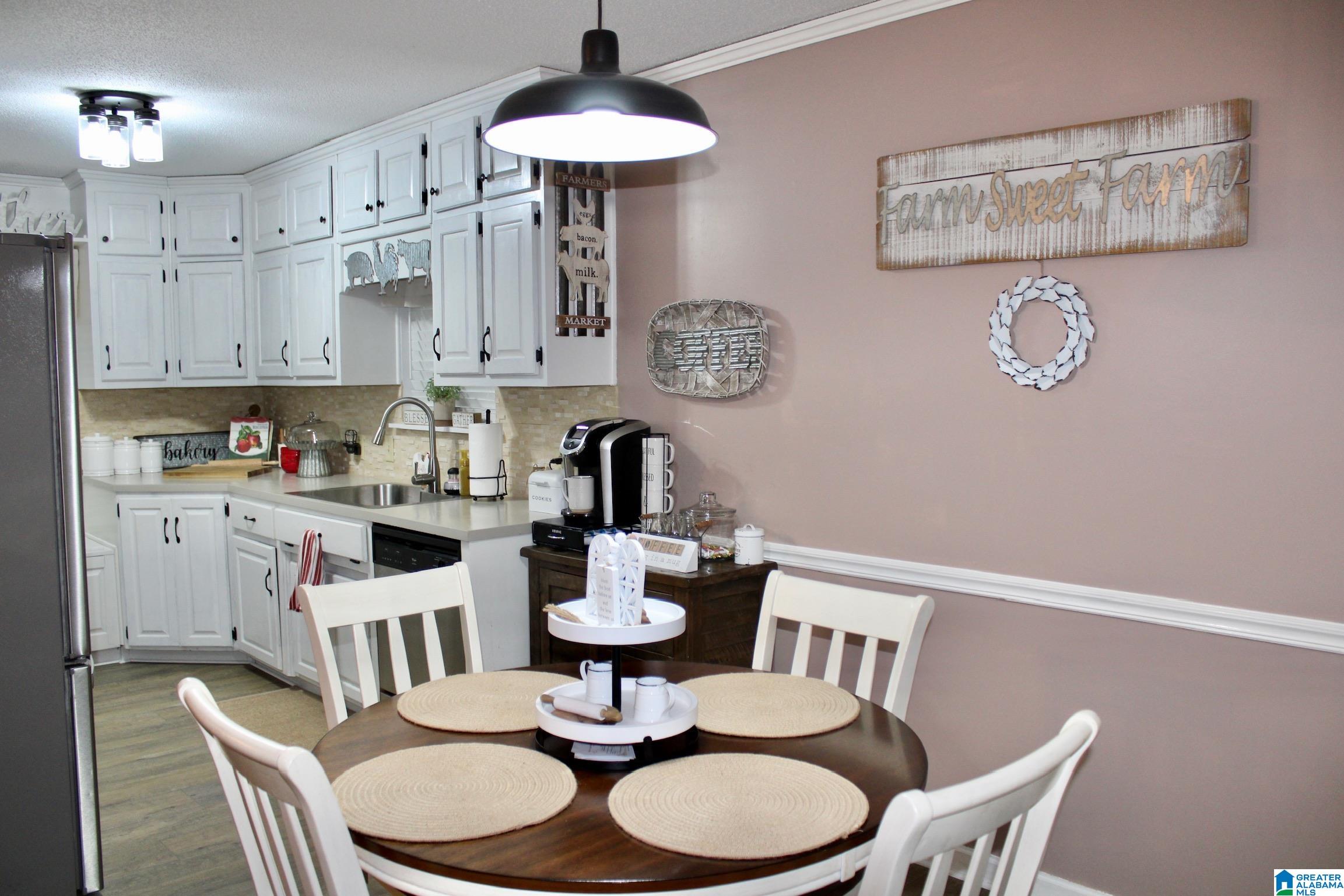 6021 Tommy Town Road Mount Olive, AL 35117 - Photo 5 of 25
