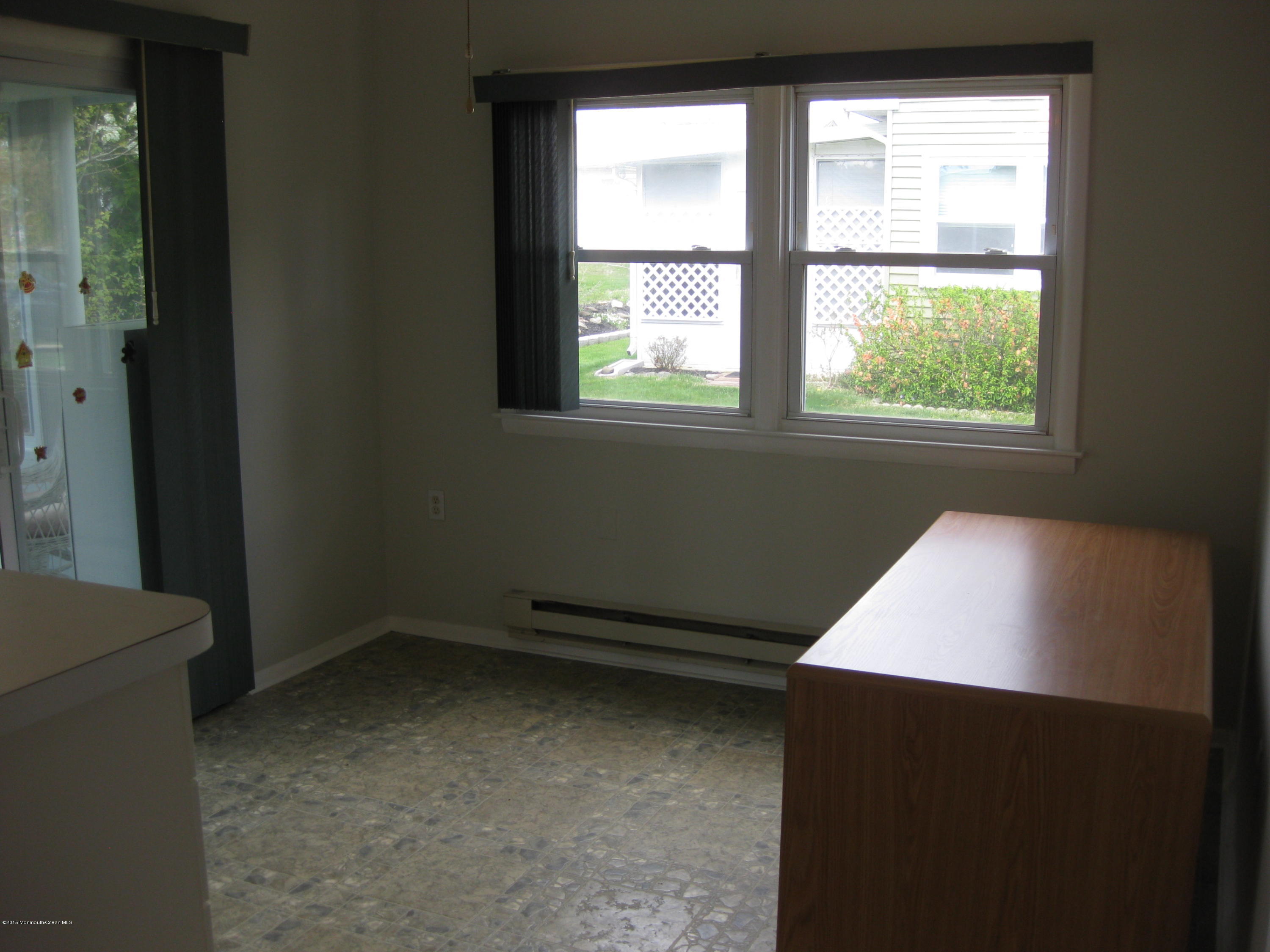 38 Hartford Road Whiting, NJ 08759 - Photo 9 of 20 IMG_3206