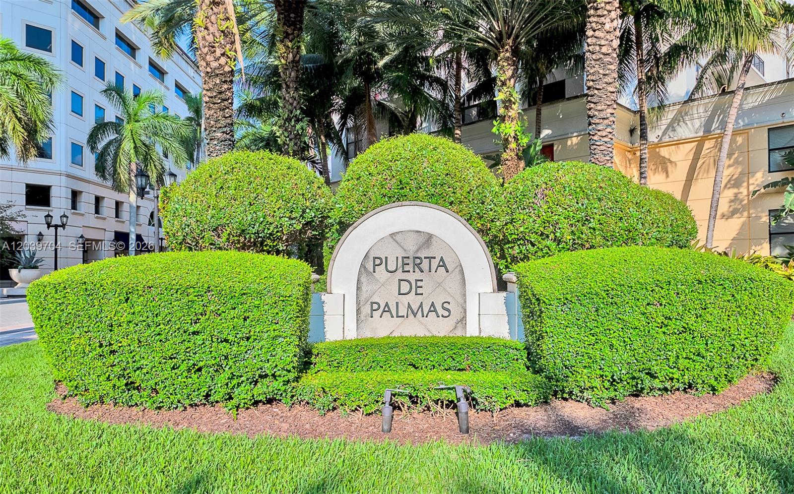 888 Douglas Road, Unit 910 Coral Gables, FL 33134 - Photo 5 of 32
