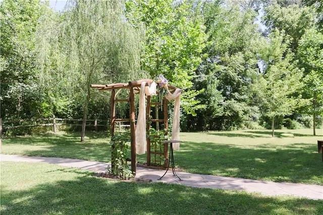 $3,800,000 | 22413 State Hwy C, Lawson, MO 64062