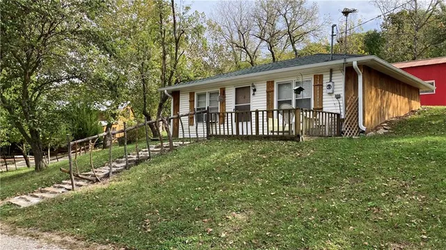 $3,800,000 | 22413 State Hwy C, Lawson, MO 64062
