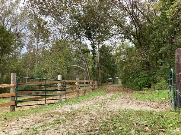 $3,800,000 | 22413 State Hwy C, Lawson, MO 64062