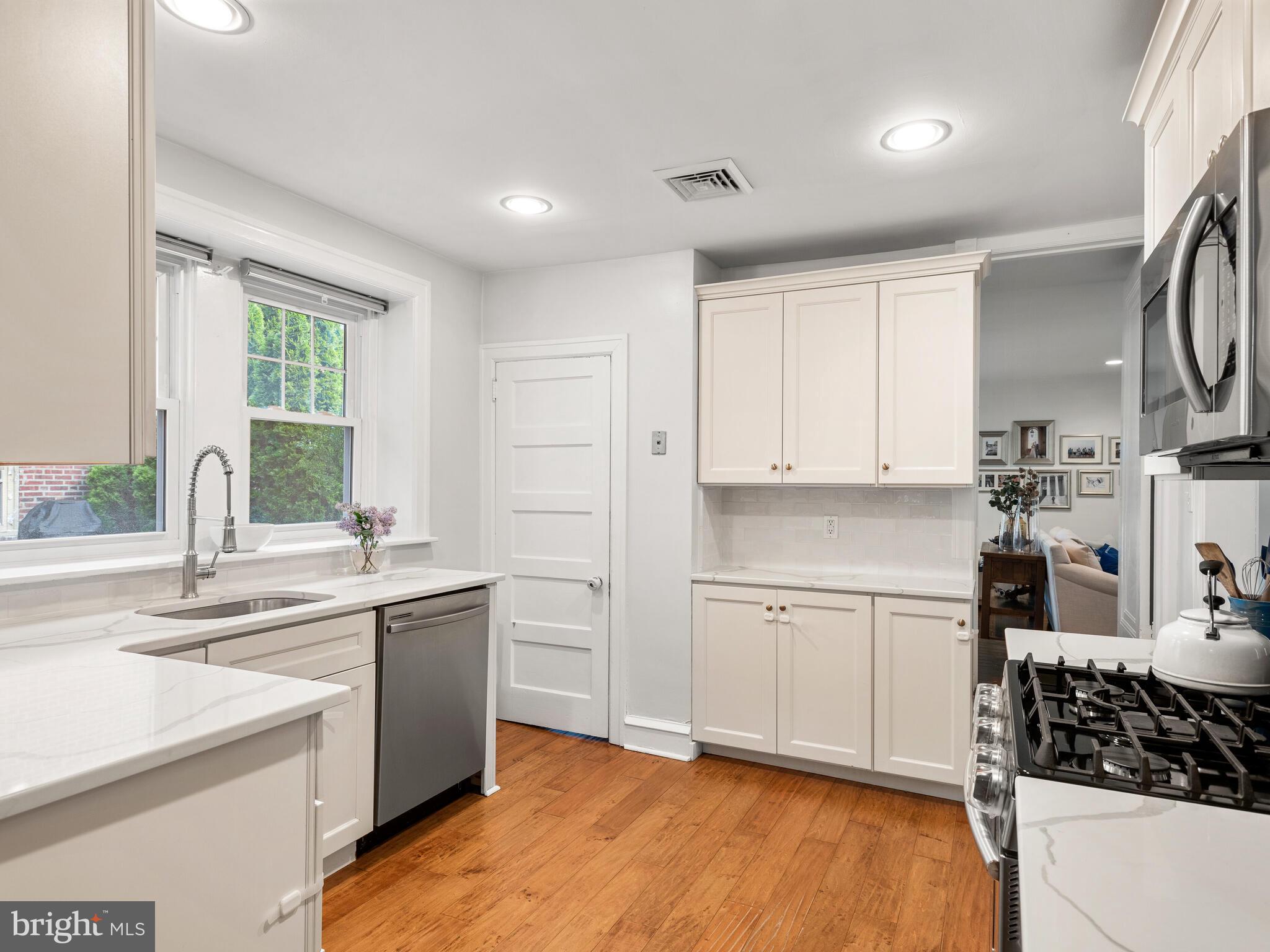 2948 Morris Road Ardmore, PA 19003 - Photo 16 of 36