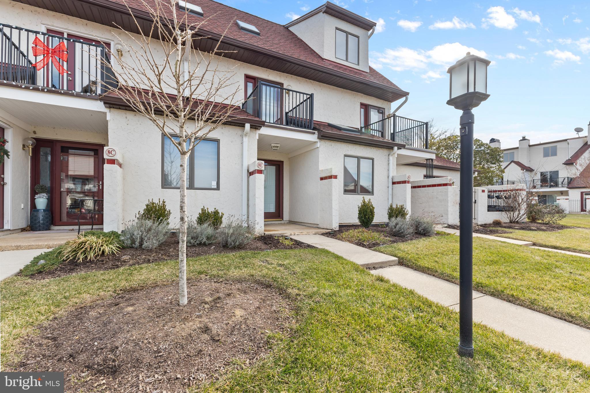 8 Queen Victoria Way Chester, MD 21619 - Photo 4 of 46 Front elevation