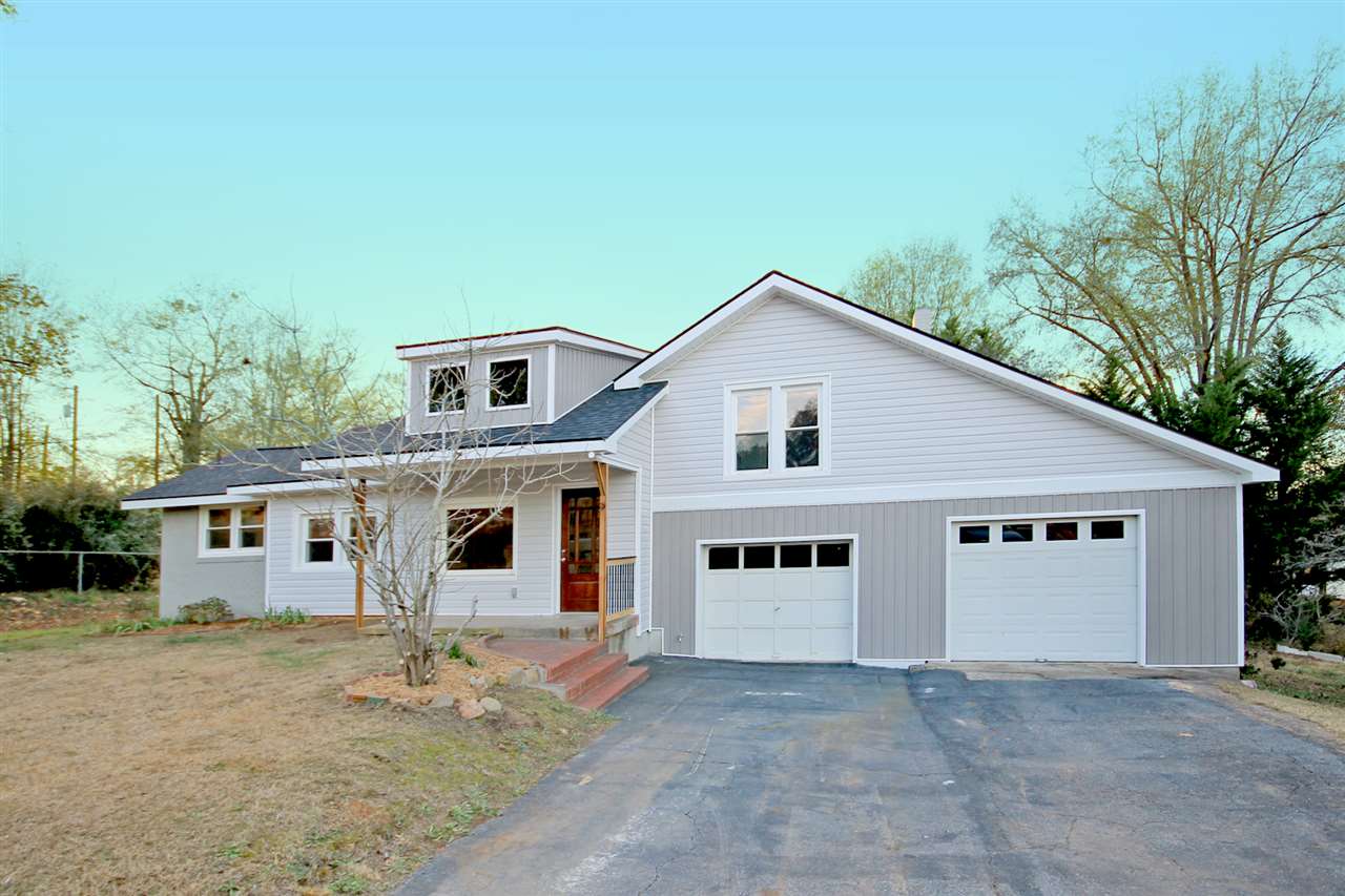 403 Pine Street Greer, SC 29650 - Photo 2 of 36 Gallery Image 2