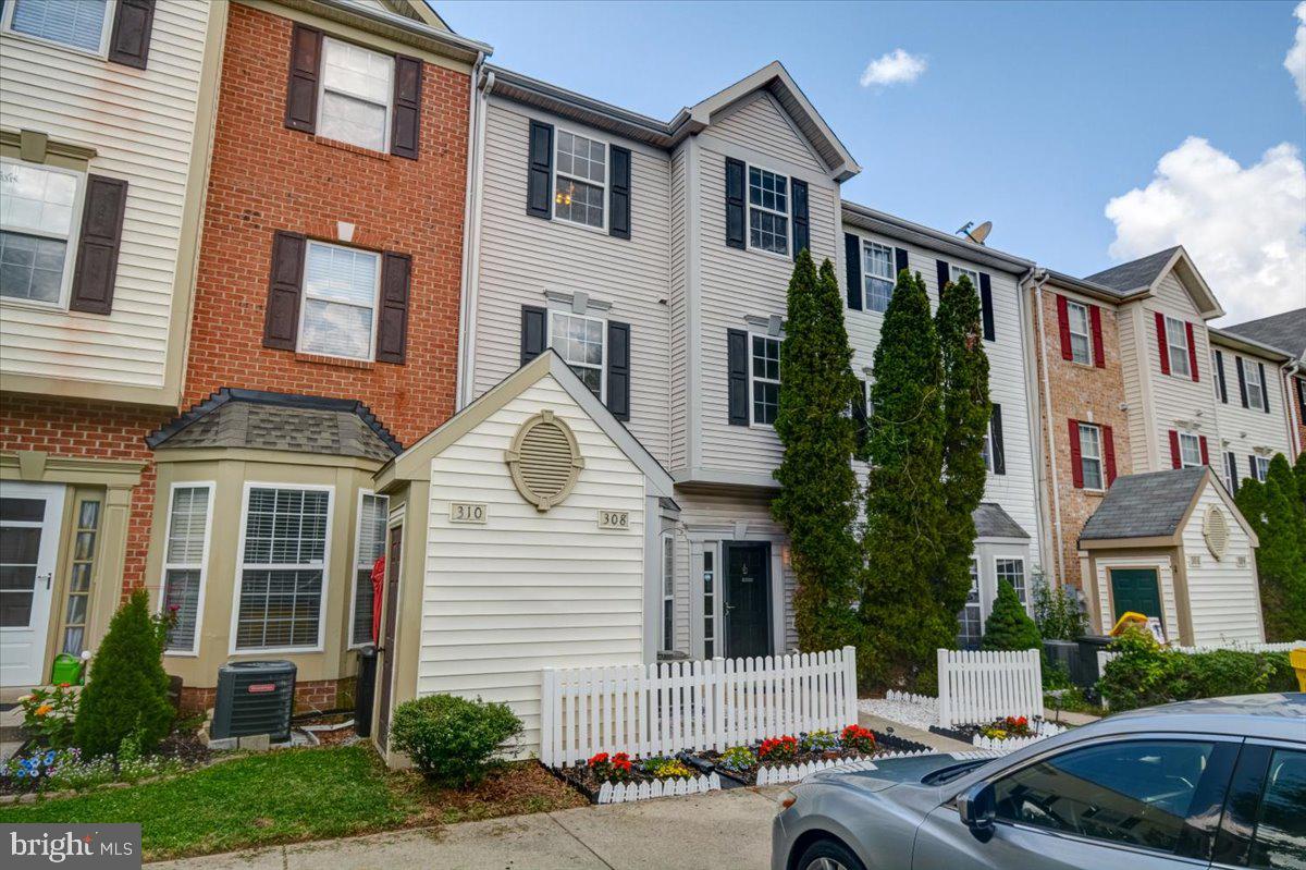 308 Roff Point Drive Odenton, MD 21113 - Photo 1 of 18 Gallery Image 1