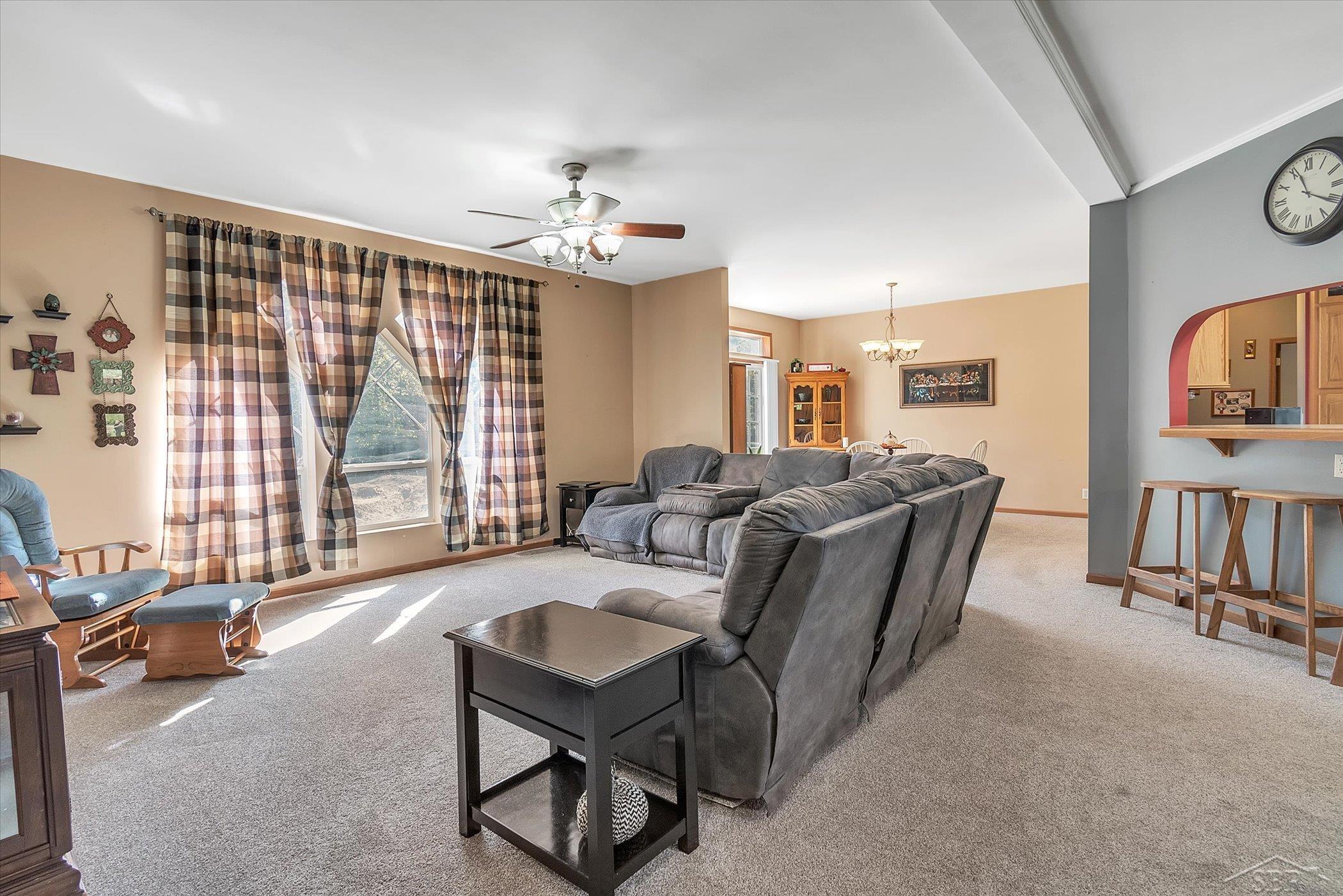 4758 North Meridian Road Hope, MI 48628 - Photo 9 of 65 50091232-8.JPG