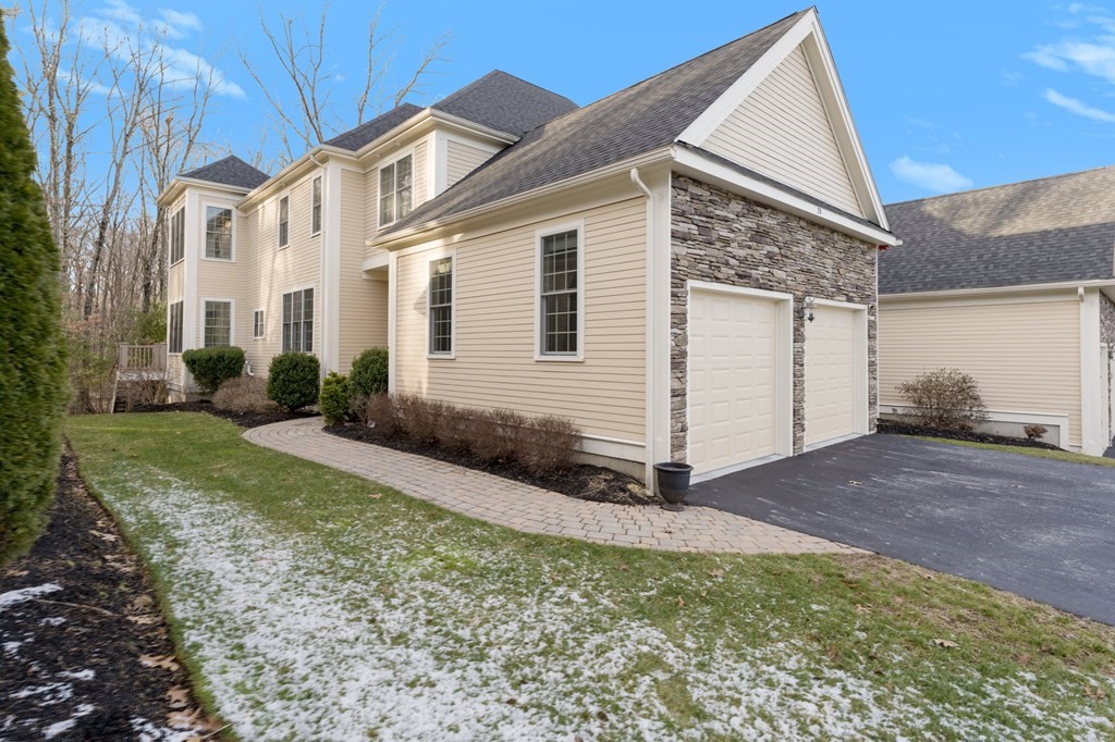 24 Golf Ridge Drive, Unit 24 Sutton, MA 01590 - Photo 2 of 42
