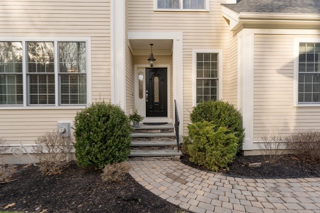 24 Golf Ridge Drive, Unit 24 Sutton, MA 01590 - Photo 3 of 42