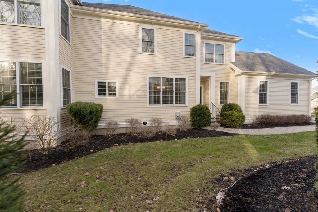 24 Golf Ridge Drive, Unit 24 Sutton, MA 01590 - Photo 4 of 42