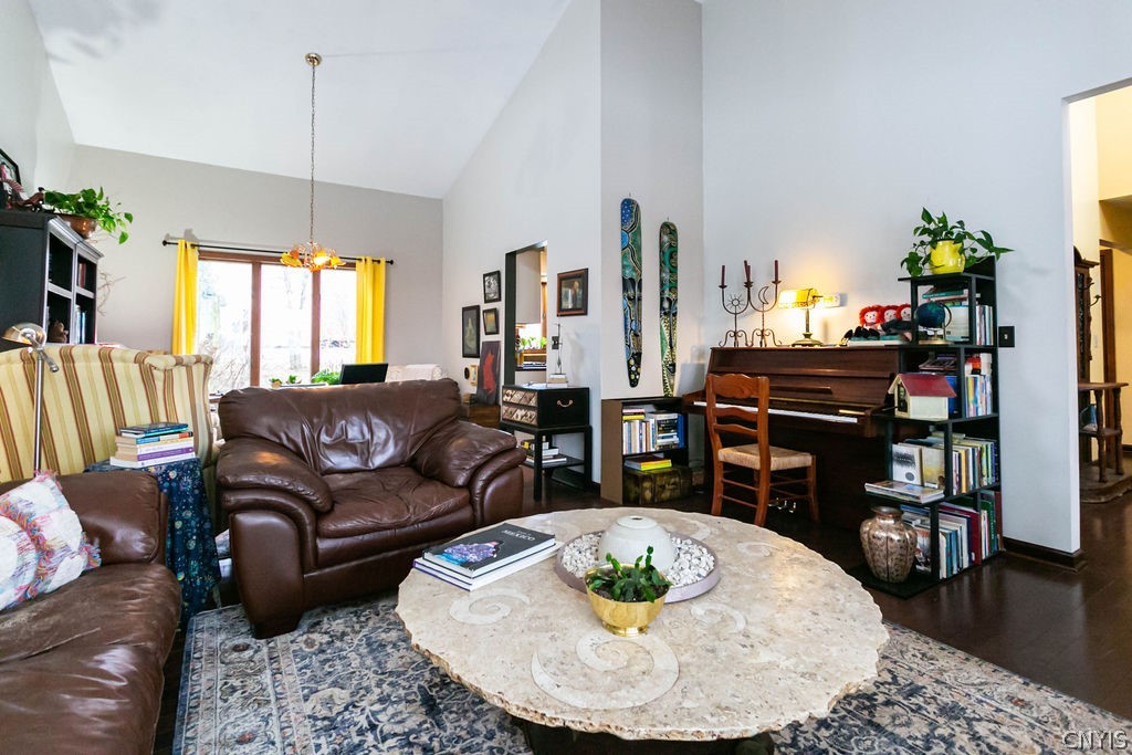 322 Driftwood Drive Oneida, NY 13421 - Photo 13 of 45