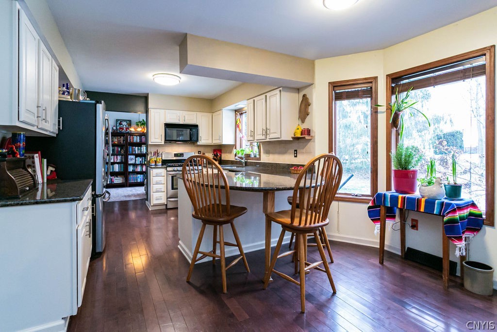 322 Driftwood Drive Oneida, NY 13421 - Photo 17 of 45